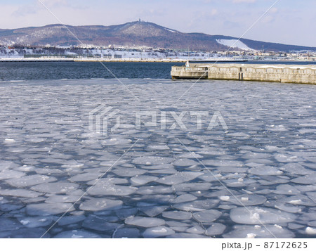 北海道紋別市・ガリンコ号流氷クルーズ 北海道紋別市・ガリンコ号流氷クルーズ 87172625