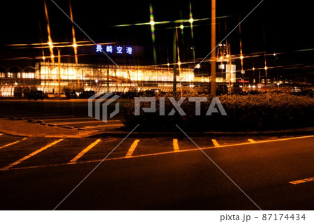 #だいすきおおむら　夜のライトアップされる長崎空港 87174434