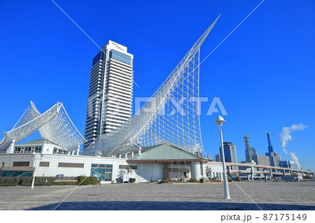 【兵庫県】快晴下のホテルオークラ神戸（メリケンパーク） 87175149