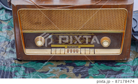 Radio Flea Market 87178474