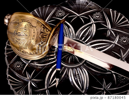 Sword and Pen Sword and Pen 87180045