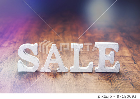 SALEの文字（エフェクトあり） 87180693