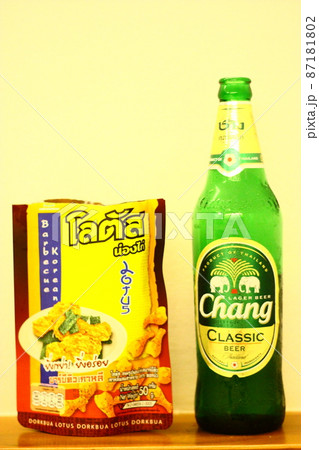 タイの大人気マリンリゾート　プーケット　有名映画ロケ地ピピ島と辛旨タイグルメ 87181802