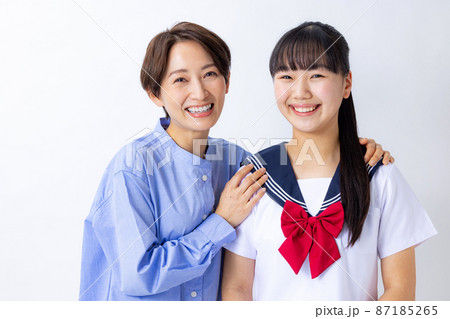 親子　制服　白バック 87185265