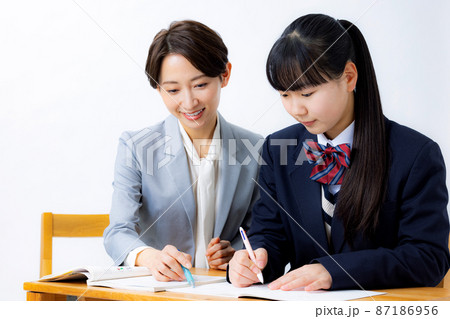 教師　塾　先生　生徒 87186956