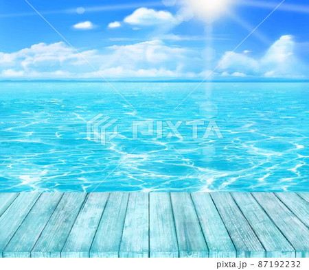 夏の太陽の光差し込む爽やかな雲のある青い空とウッドデッキと海のゆらめく波の美しいフレームイラスト素材 87192232