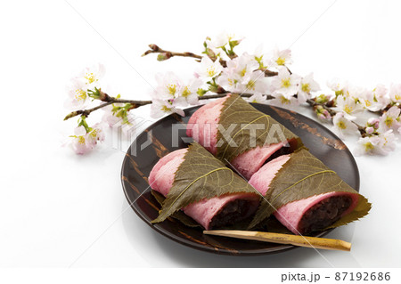 春の和菓子桜餅_長命寺餅 春の和菓子桜餅_長命寺餅 87192686