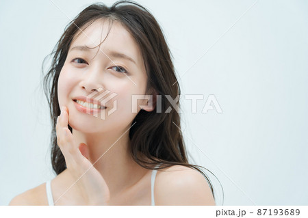 しっとりとした雰囲気の美容イメージ 87193689