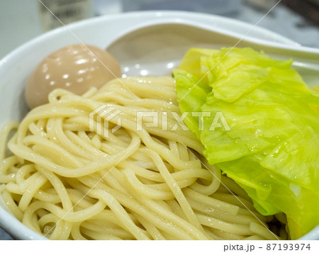 味玉つけ麵とキャベツ② 味玉つけ麵とキャベツ② 87193974
