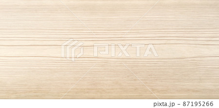 中杢目の木目が表れた白茶色の横長の板材の背景画像 中杢目の木目が表れた白茶色の横長の板材の背景画像 87195266