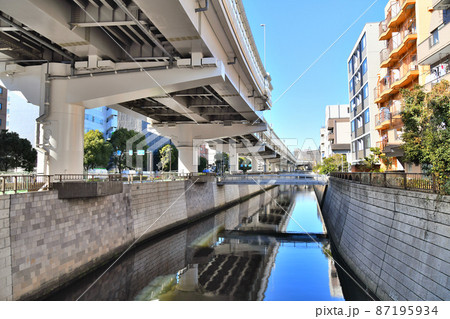 古川橋／神田川より上流方向を望む(東京都文京区)【2022.2】 87195934