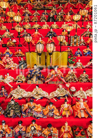 春のすいとぴあ江南、13段のひな飾り〈愛知県江南市〉 87201061