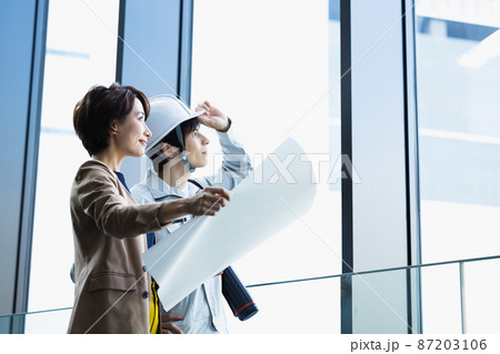 ビジネス　建設　建築　男女　撮影協力：LINK FOREST 87203106