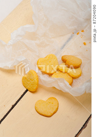 heart shaped shortbread valentine cookies 87204090