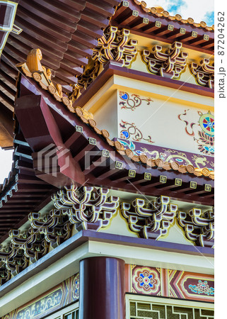 Gable roof architecture of Taiwanese temple-style at Fo Guang San Temple. 87204262