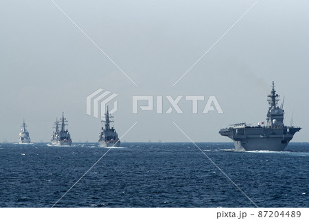 海上自衛隊　観艦式　護衛艦隊 87204489