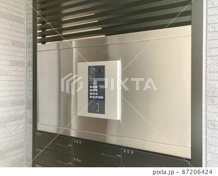 新築マンションのオートロックのイメージ 87206424