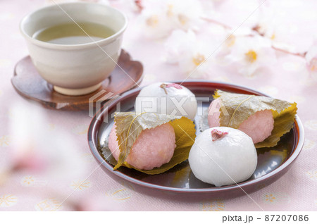 桜餅とお茶 87207086