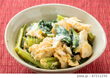 小松菜の卵とじ。 87211250