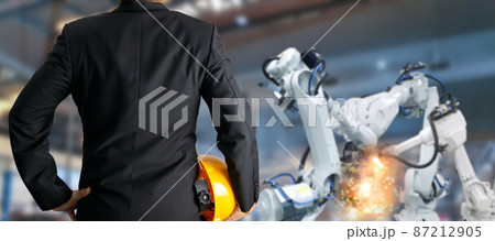 Factory industrial technology, robot control by engineers. 87212905