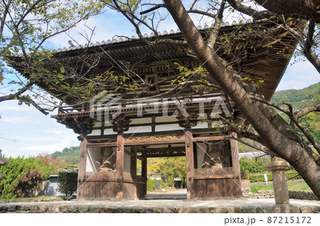 長保寺大門　【和歌山県海南市】 87215172