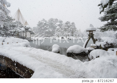 兼六園 灯籠 2022年2月撮影 兼六園 灯籠 2022年2月撮影 87216267