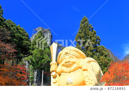 【群馬県】紅葉の中之岳神社だいこく様 【群馬県】紅葉の中之岳神社だいこく様 87216891