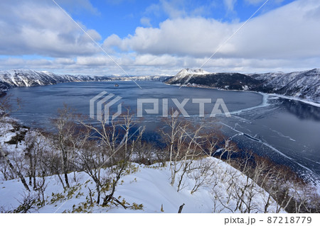 冬の摩周湖 87218779
