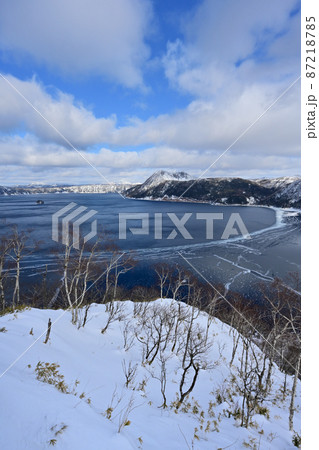 冬の摩周湖 87218785