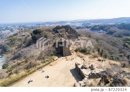鷹取山の山頂広場（鷹取山公園） 87220324