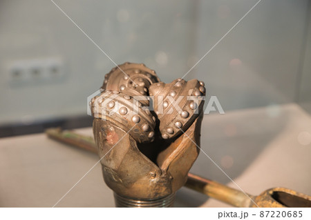 oil rig drill bit oil rig drill bit 87220685