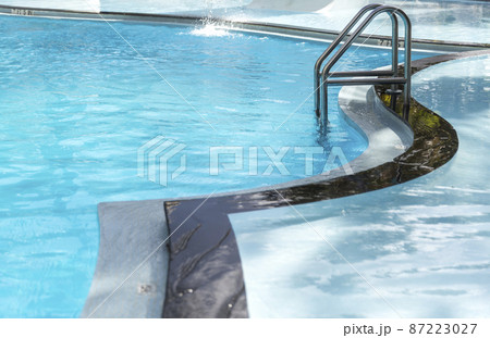 Swimming Pool Steps 87223027