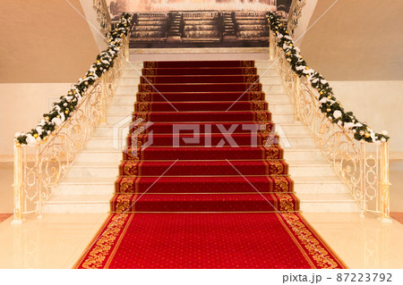 staircase 87223792