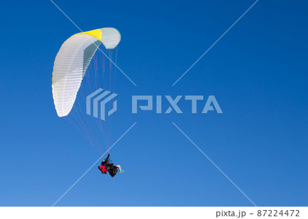 paragliding paragliding 87224472