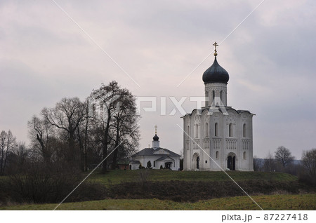 Church of the Intercession on the Nerl in Bogolyubovo Church of the Intercession on the Nerl in Bogolyubovo 87227418