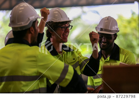 The factory engineer configures a complex production plantThe factory engineer configures a complex production plant 87229798