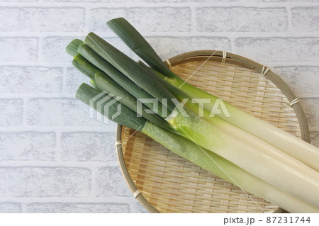 甘くておいしい深谷ネギ 87231744