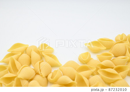 コンキリエ（素材と食材）の調理前 87232010