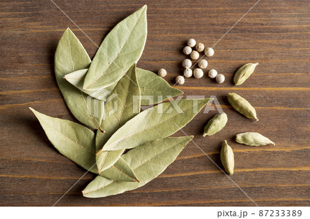 top view bay leaves with pepper top view bay leaves with pepper 87233389