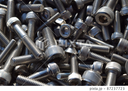 各種のボルトとネジ類 87237723