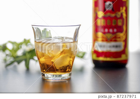 紹興酒ロック 87237971