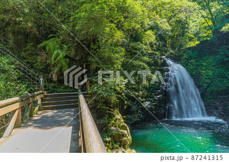 《三重県 名張市》赤目四十八滝 不動滝 《三重県 名張市》赤目四十八滝 不動滝 87241315