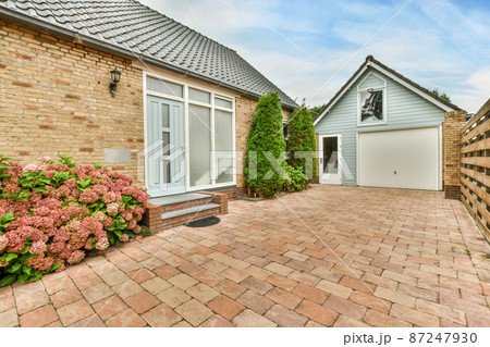 Exterior of the inner courtyard of the house 87247930