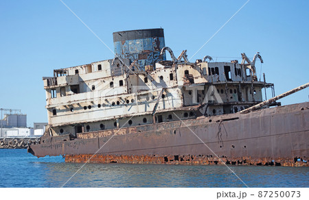 Shipwreck in Arrecife (Lanzarote), sunk many years ago 87250073
