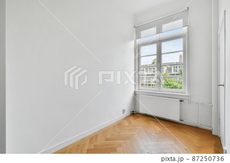 White clean empty room interior space architecture with window 87250736