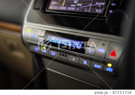 カーエアコン 87251716