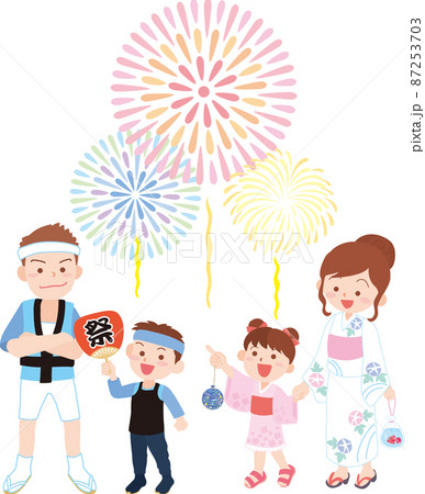 夏祭りのイメージ_花火と人物4人 夏祭りのイメージ_花火と人物4人 87253703