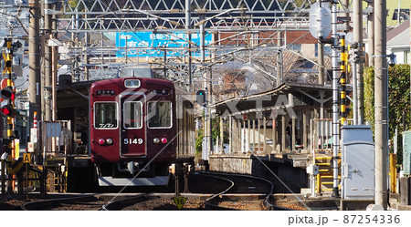能勢電鉄多田駅 87254336