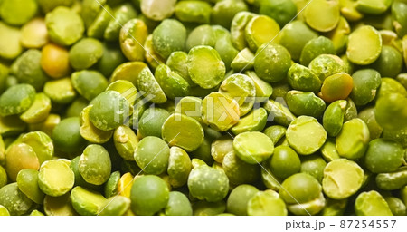 Closeup photo of natural dried green peas rotating 87254557