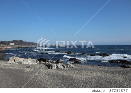 千葉県南房総市　白浜の海岸 87255377